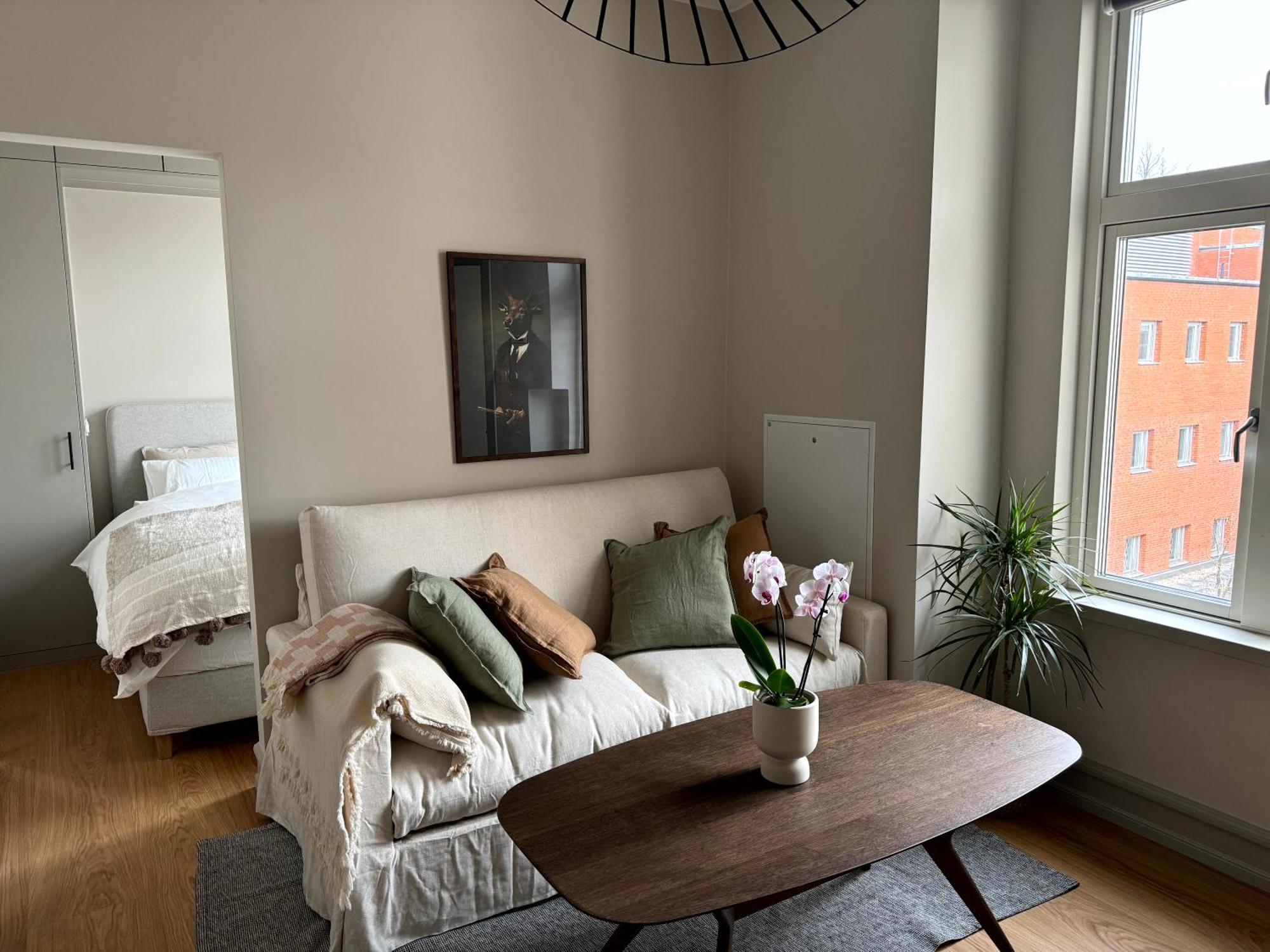 The Embassy Apartment Lund Bagian luar foto