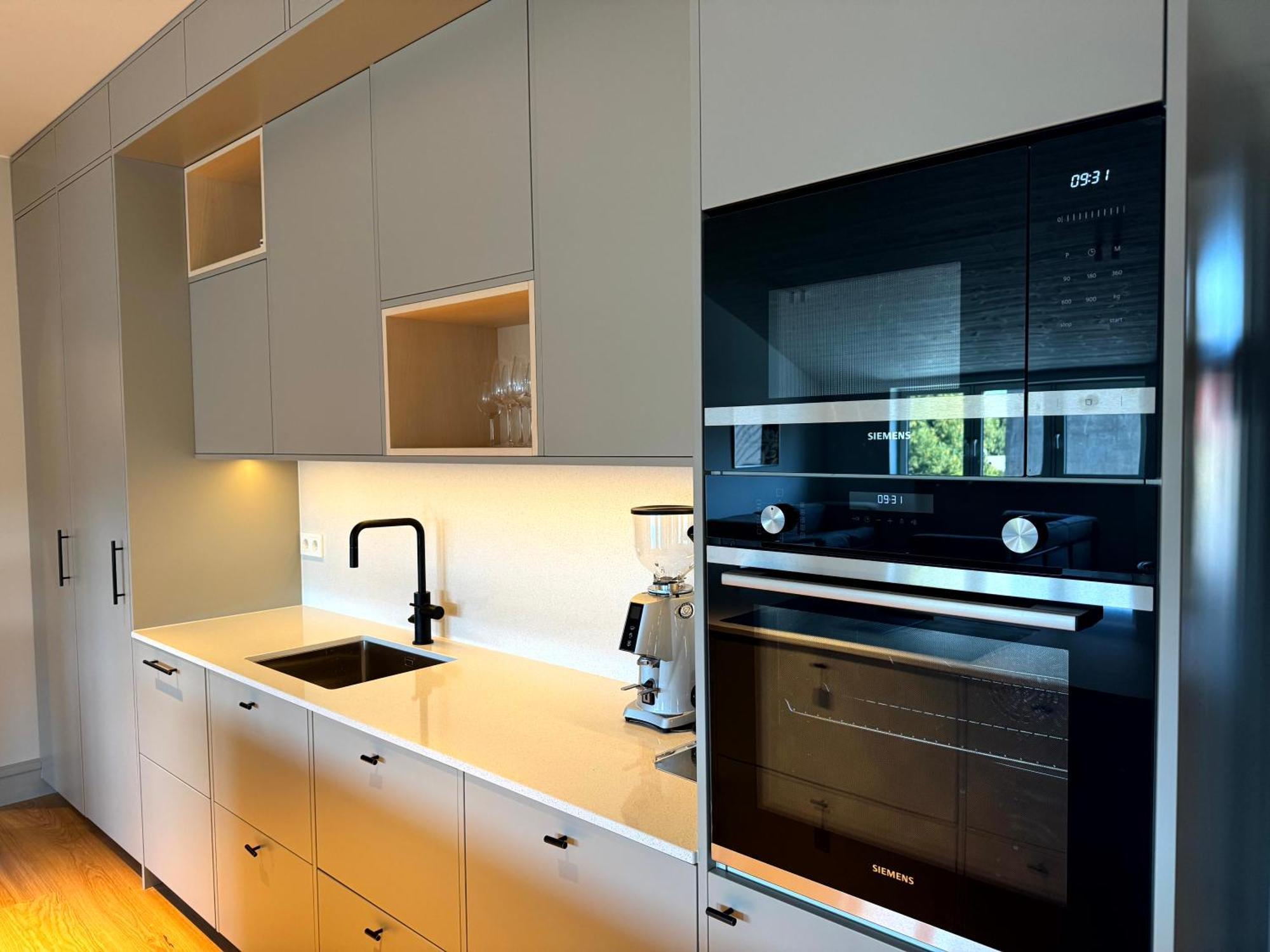 The Embassy Apartment Lund Bagian luar foto